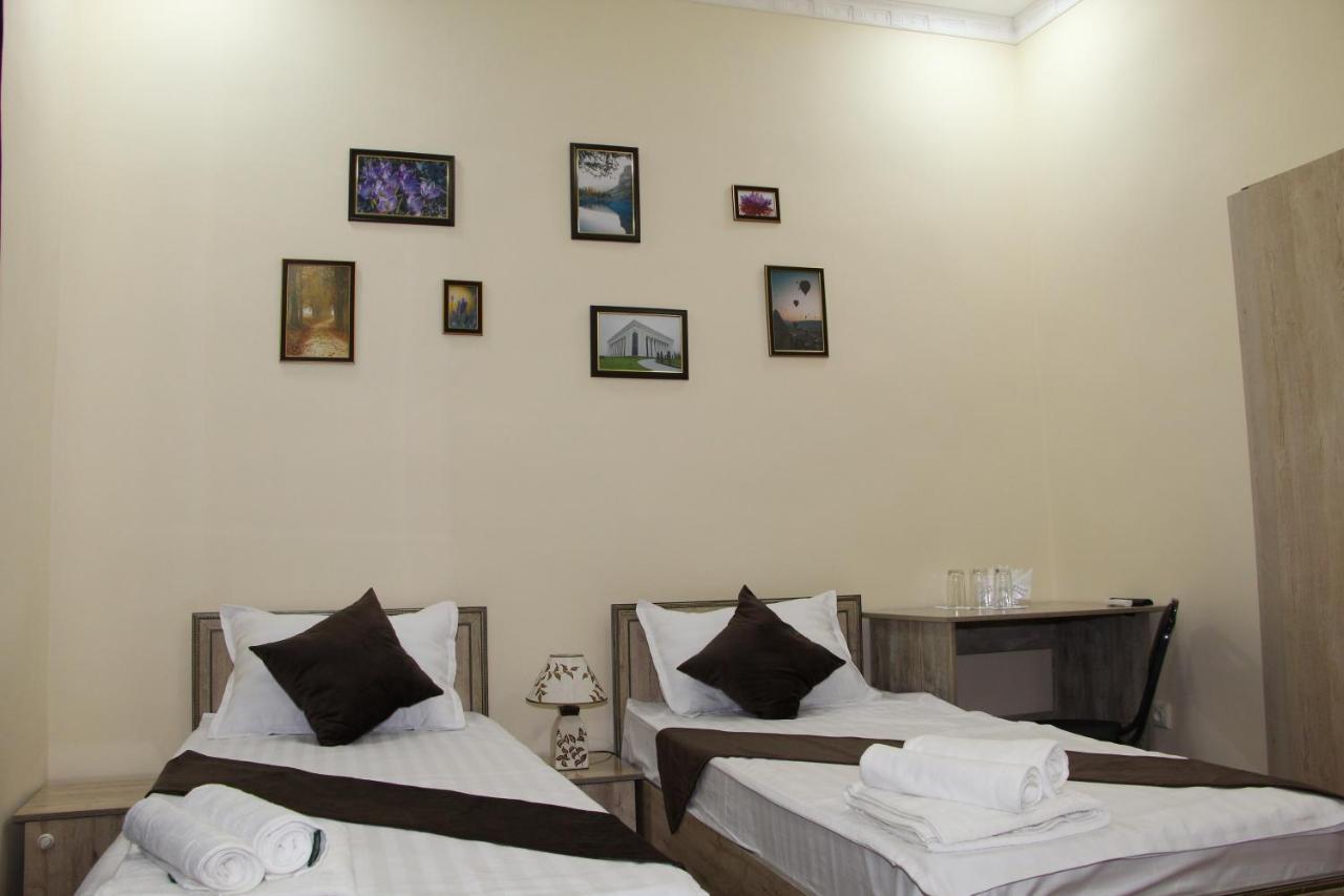 Zafaron Hotel Taskent Exterior foto